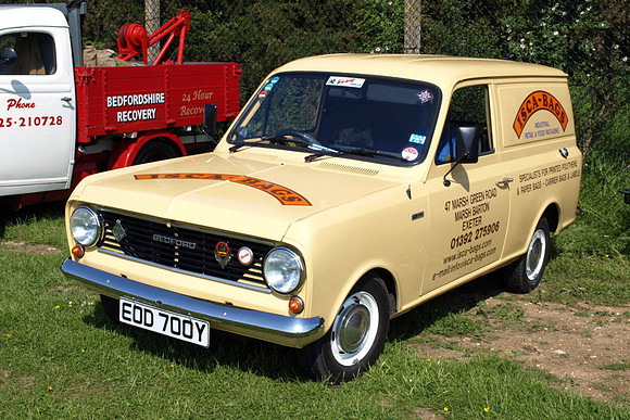 1983 Bedford HA EOD700Y