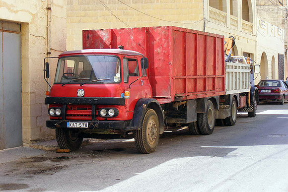 bedford_kmqm kat578 1_ps