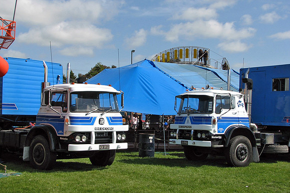 bedford_kmqnz hx5933 1_hp_la8906