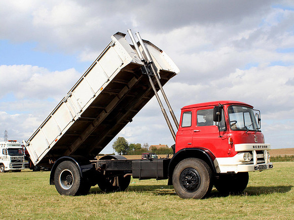 bedford_kme vvx129e 1_gc