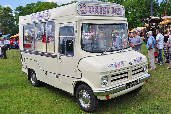 1972 Bedford CF FLG242K