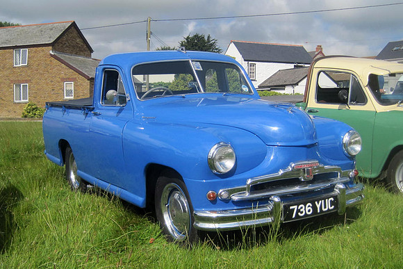 1952 Standard Vanguard 736YUC