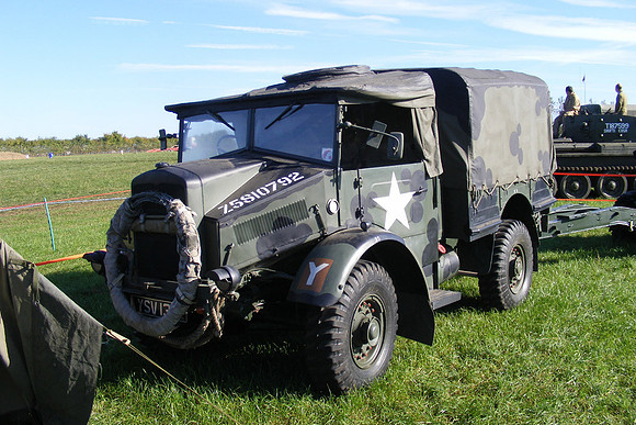 1944 Morris-Commercial C8 YSV132