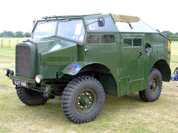 Morris C8 UJT586