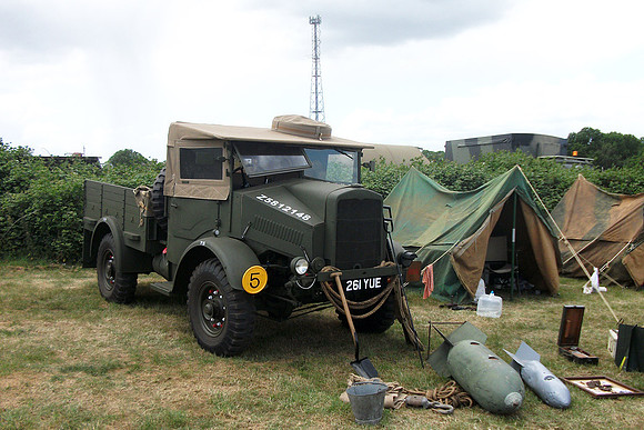 1944 Morris C4 261YUE