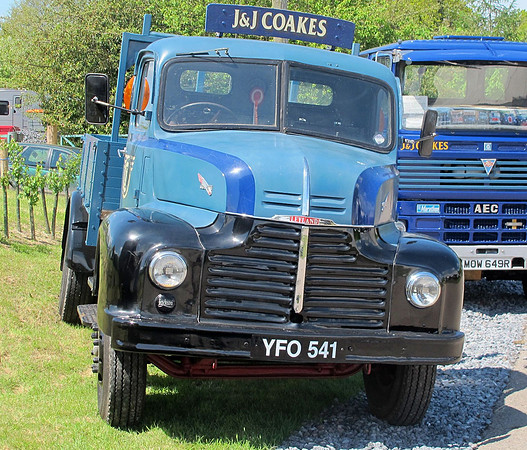 1952 Leyland Comet YFO541