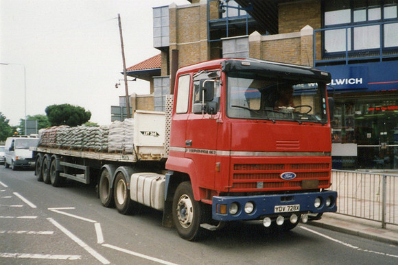 1980 Ford Transcontinental YDV728X