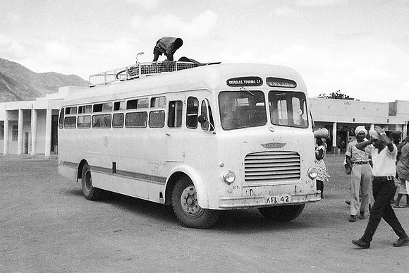 leyland_cometqeak kfl42 1_lf