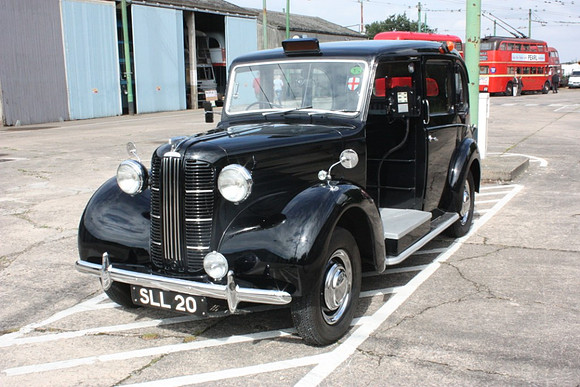 1956 Austin FX3 SLL20