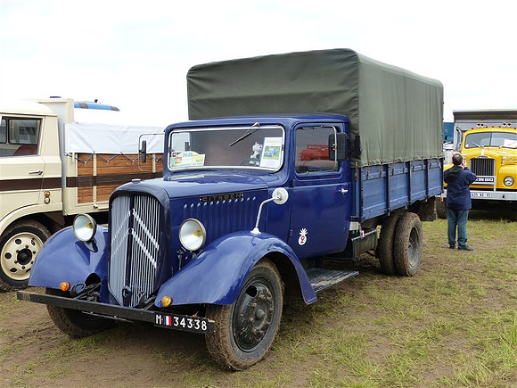 1945 Citroen P32 869ATO77