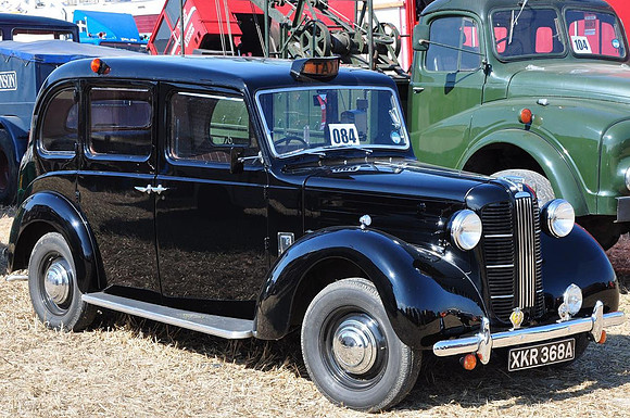 1957 Austin FX3 XKR368A