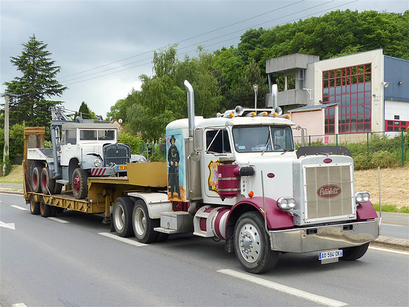 1985 Peterbuilt 359 Tractor AX594DK