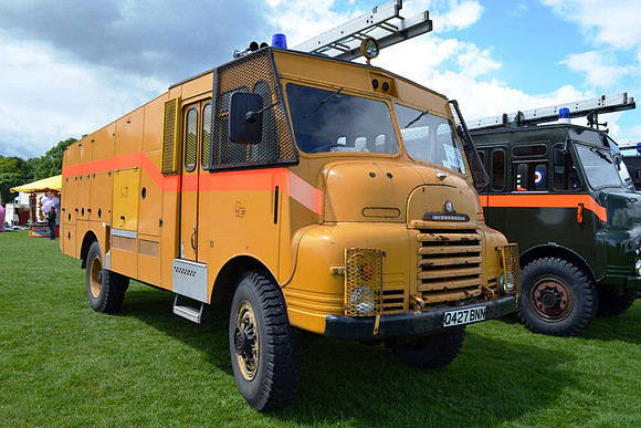Bedford RLHZ Q427BNN