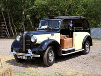 1957 Austin FX3 UUV585