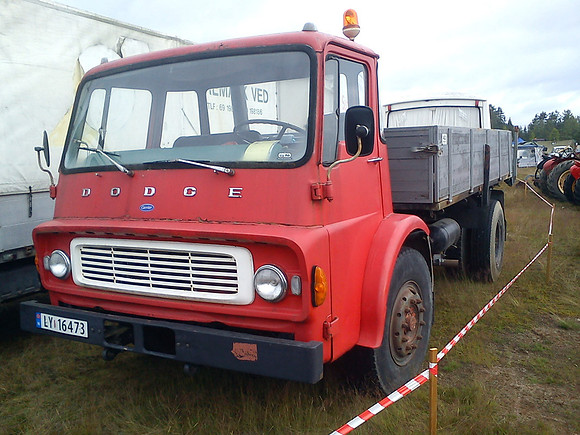 Dodge K LY16473
