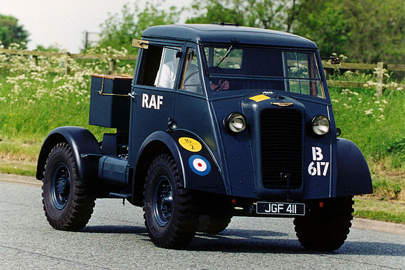 1938 Commer Q2 JGF411