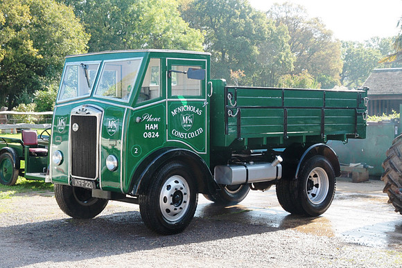1954 Albion KFF221