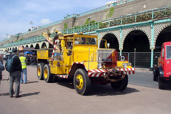 1944 Ward LaFrance 215YUS