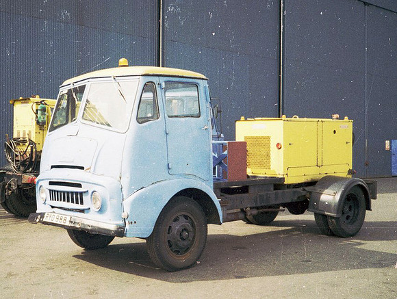 1956 Austin FE RYO988