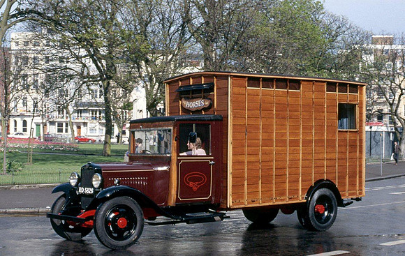 1934 Bedford WLG RD5826