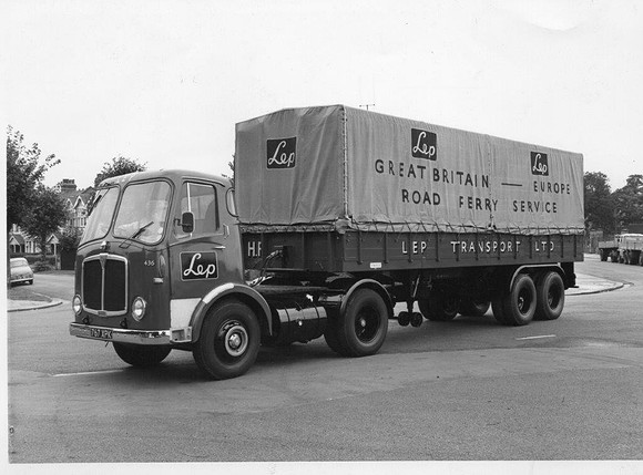 AEC Mandator 767XPK early days of TIR with short tilt (2)