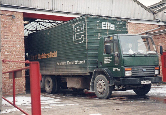 Ford Cargo CVH298Y