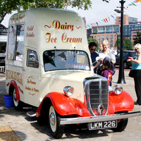 1949 Bradford LKM226