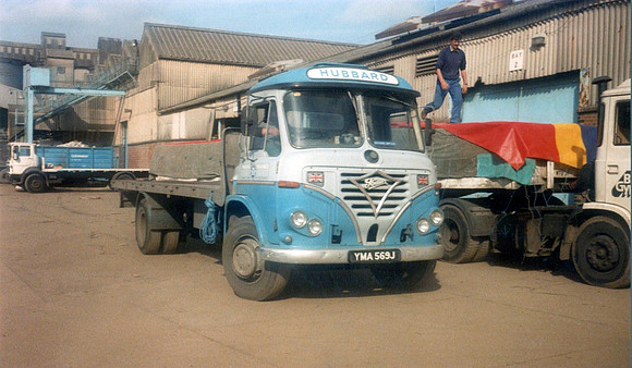 Foden S39 YMA569J