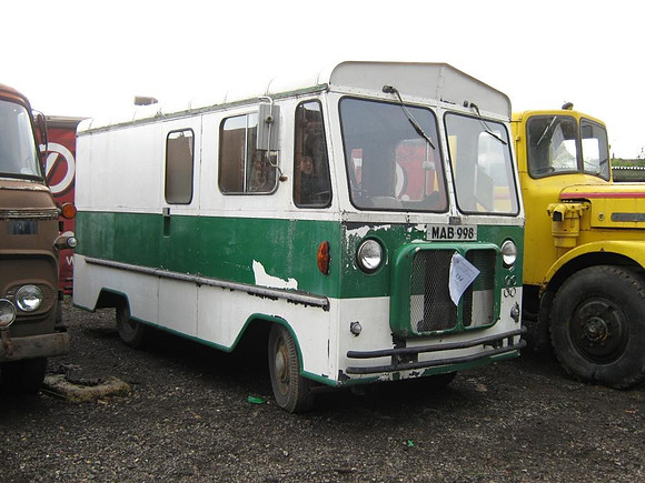 1953 Trojan MAB998