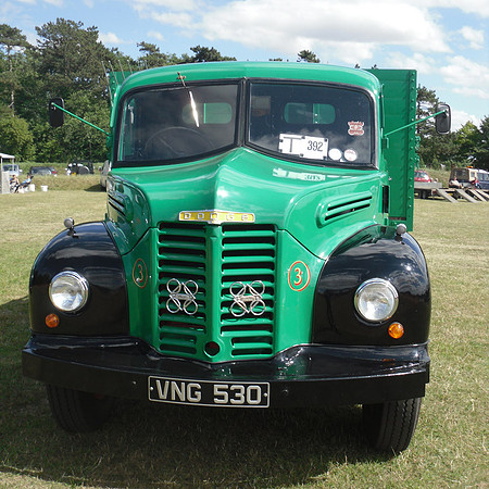 1957 Dodge VNG530