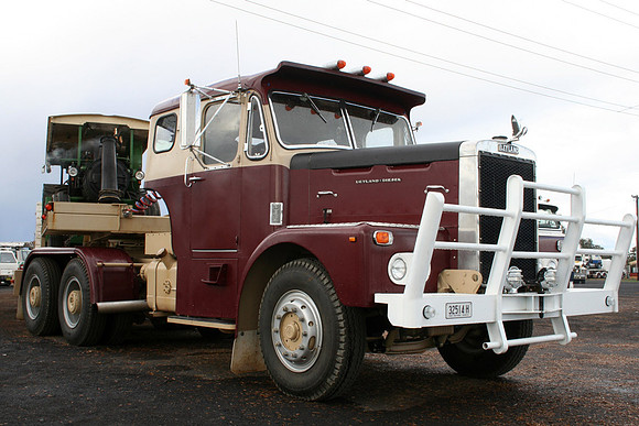 leyland_hippo4qau 32514h 2b_aw