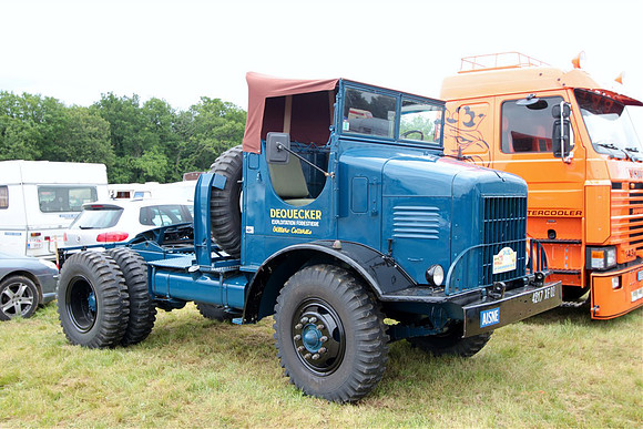 International M542 Tractor 4217XF02
