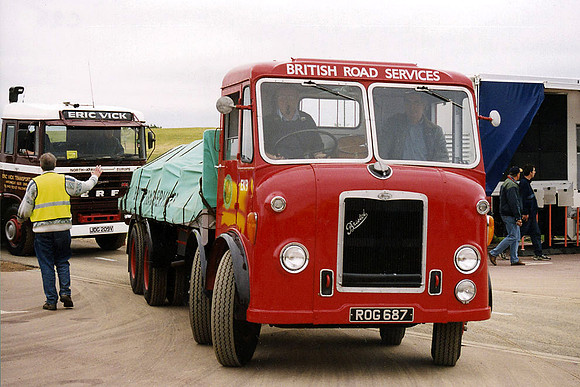 bristol8a_hg6 rog687 1a_tt