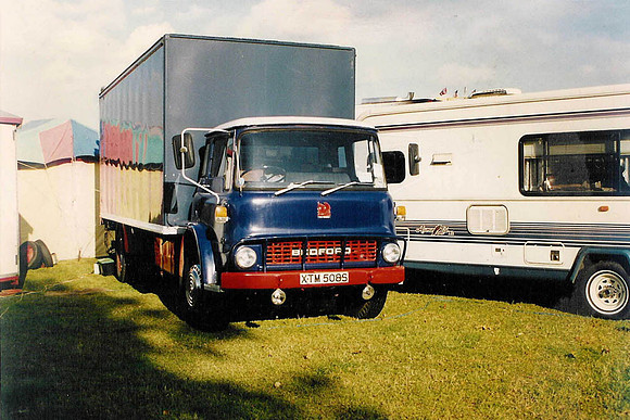 bedford_tk5s xtm508s 1_rh