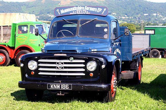1956 Commer Superpoise B XNW186