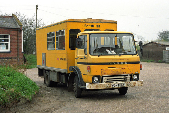 Dodge 100 VDN836V