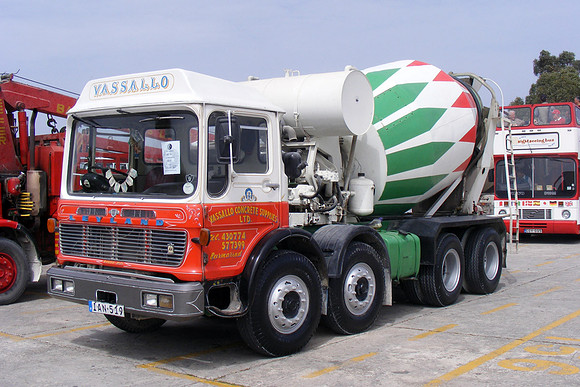 mammotht8qm ian519 _2b_dg