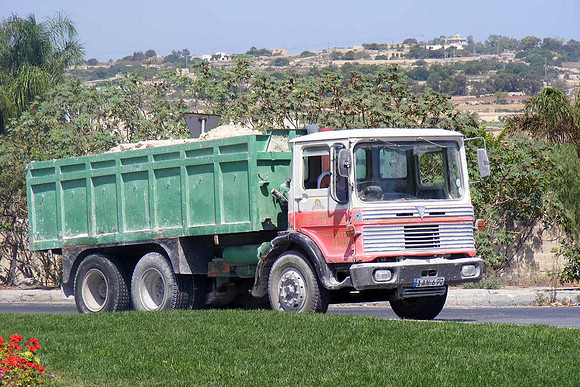 mammotht6qm ian692 2_ps