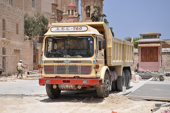AEC Mammoth Major HAE319