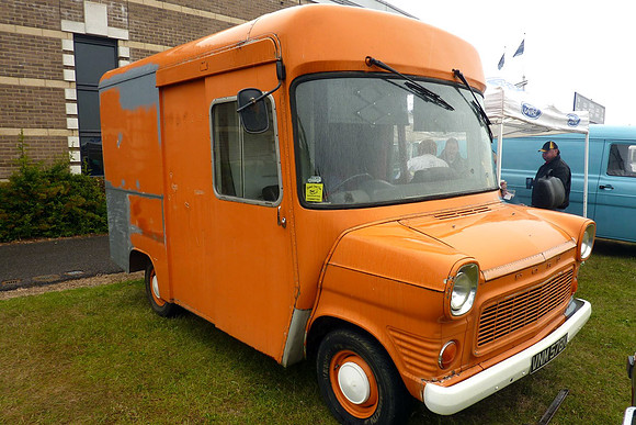 1972 Ford Transit VNM578K