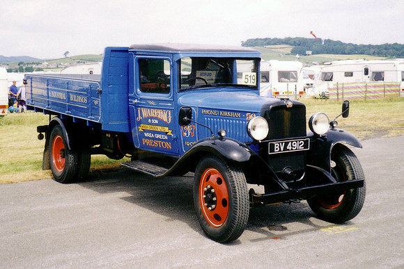 1935 Bedford WLG BV4912