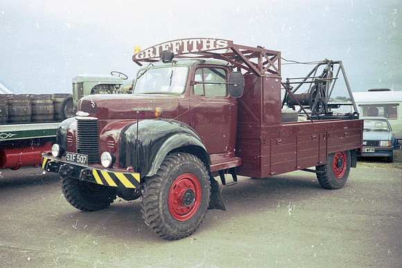 1957 Commer Superpoise Q4 SXF507