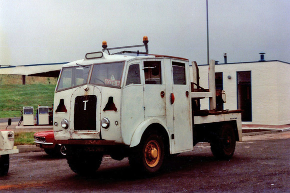 Thornycroft Nubian 2345B (TP)