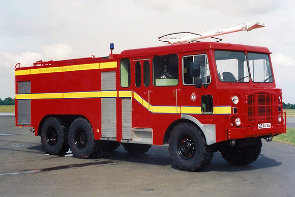 Thornycroft Nubian Major 28AJ25