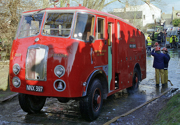 1953 Thornycroft Nubian NNX397