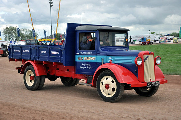 1936 Bedford WLG RD9049