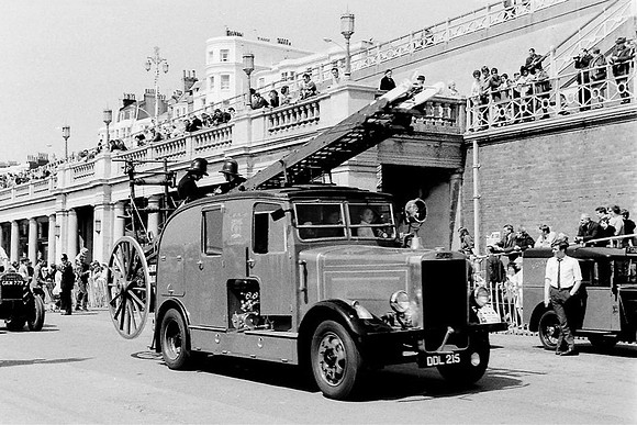 leyland_cub40 ddl215 1a_pe