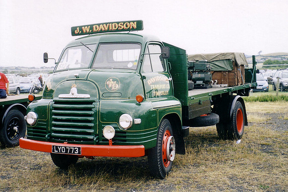 1954 Bedford S LYO773