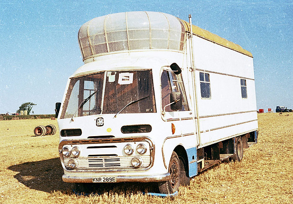 1967 Bedford SB KNR289E