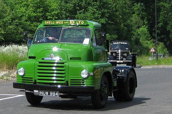 1954 Bedford S NUW984